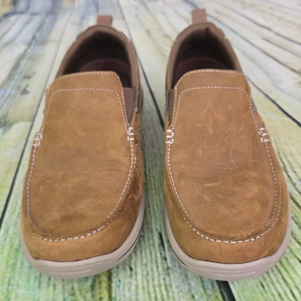 Skechers Relaxed Fit Loafers Mens 8 Brown Leather Memory Foam Slip On Dad Shoes